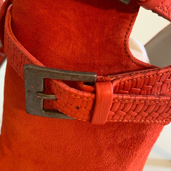 Plomo .Red Suede Coral Heels  shoes .Size 39 Style Alfonsa .Made in Spain . - Picture 4 of 9